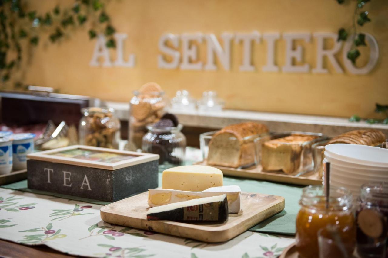 B&B Al Sentiero Каприно-Веронезе Экстерьер фото
