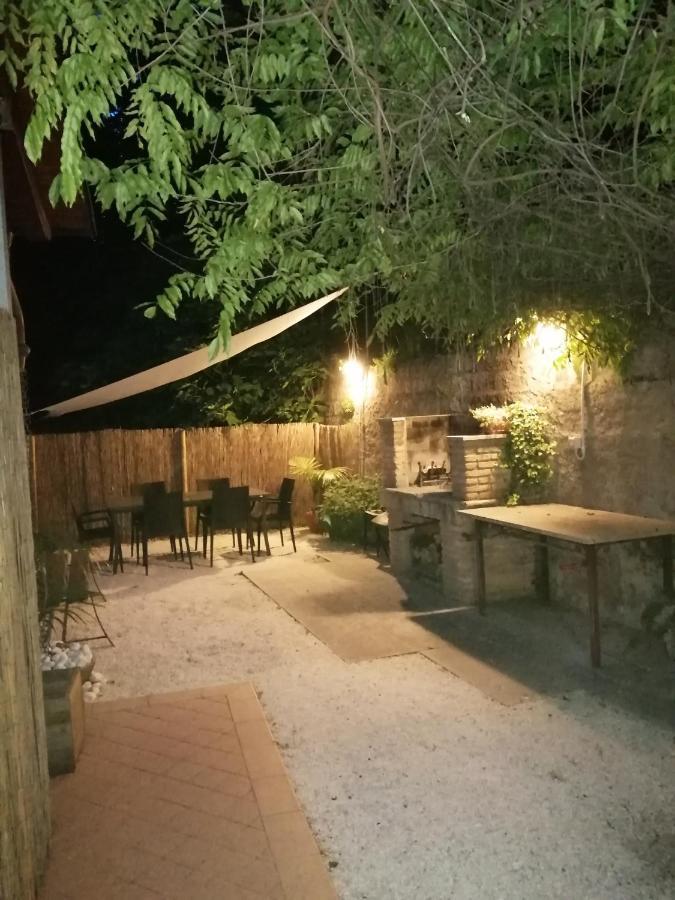 B&B Al Sentiero Каприно-Веронезе Экстерьер фото